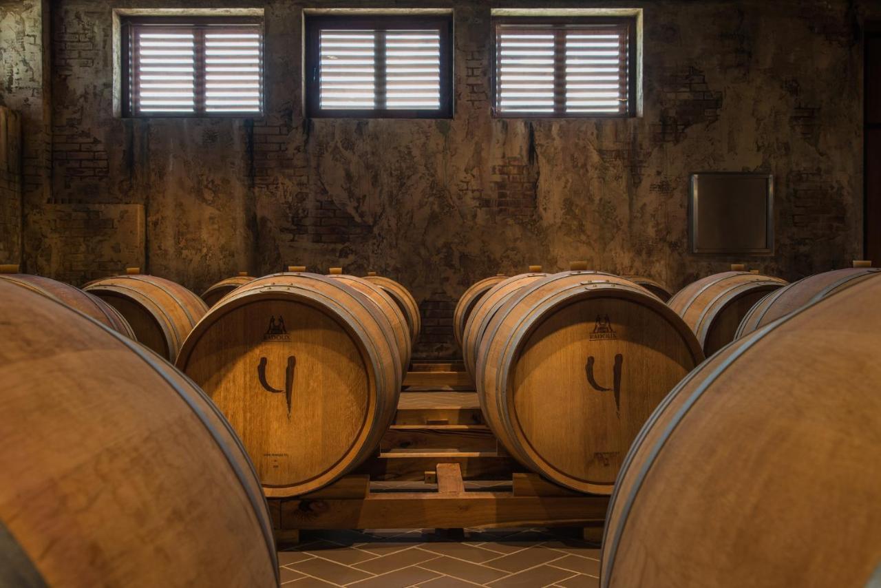Wine & Spa Hotel Chukara Τριάβνα Εξωτερικό φωτογραφία