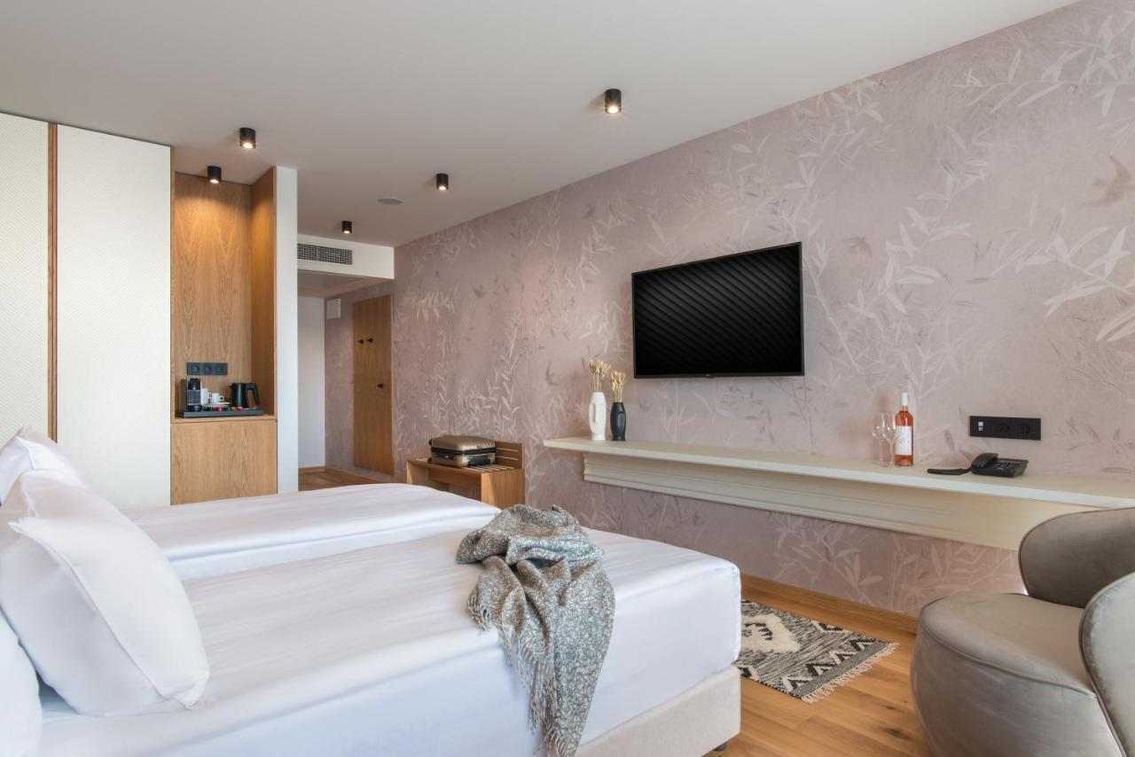 Wine & Spa Hotel Chukara Τριάβνα Εξωτερικό φωτογραφία