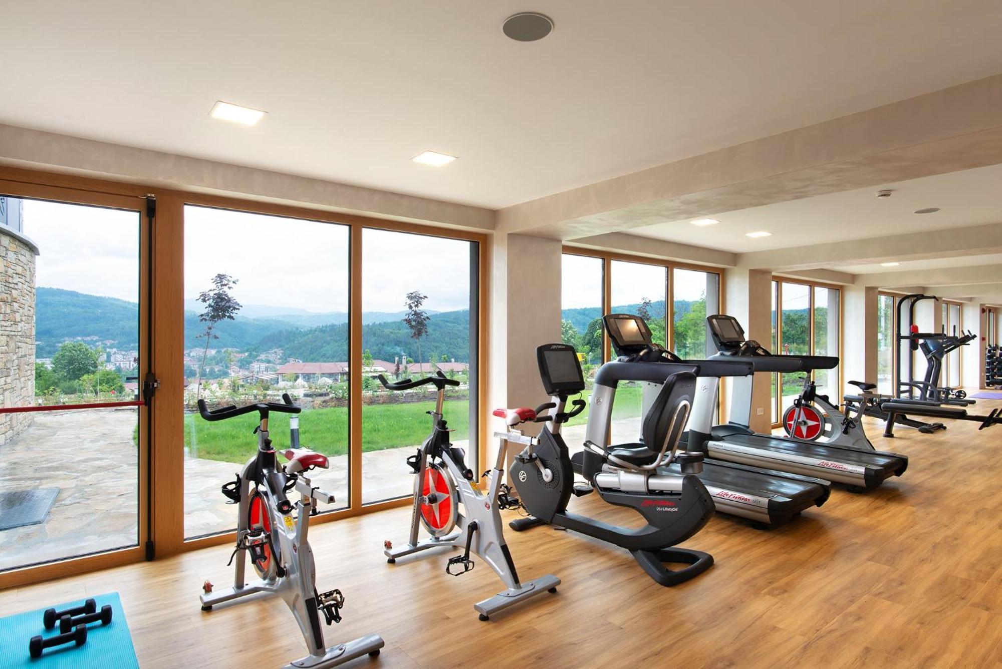 Wine & Spa Hotel Chukara Τριάβνα Εξωτερικό φωτογραφία